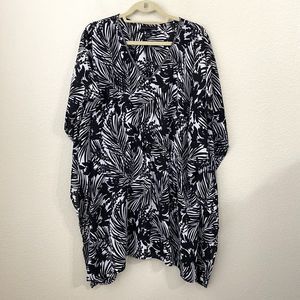 Lane Bryant Tunic Top Womens Size 18/20 Vneck Beaded Trim Kimono Style